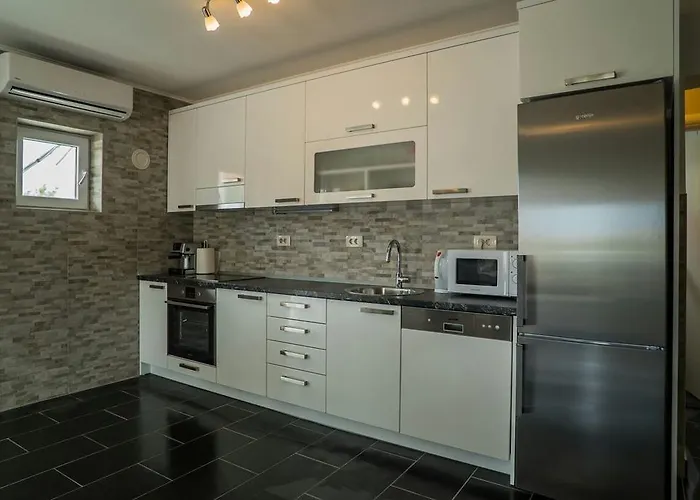 Apartman Ljubica Sea View